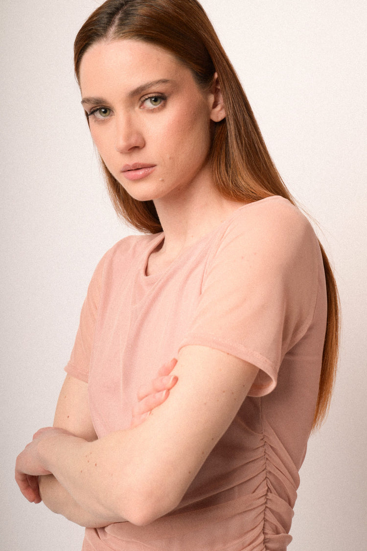 T-shirt in tulle drappeggiato rosa
