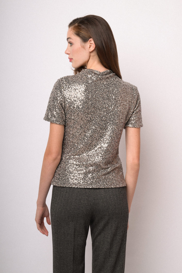 Maglia a lupetto con paillettes argento