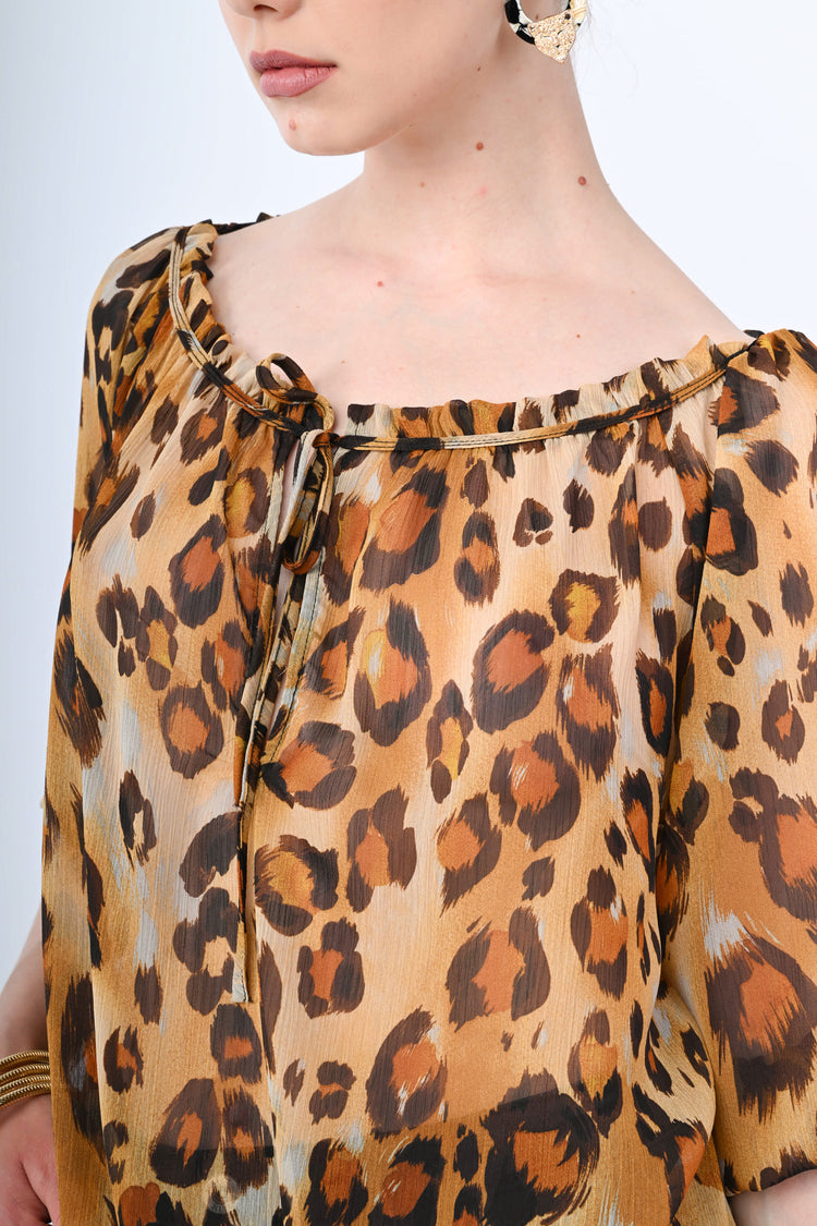 Blusa a stampa leopardata