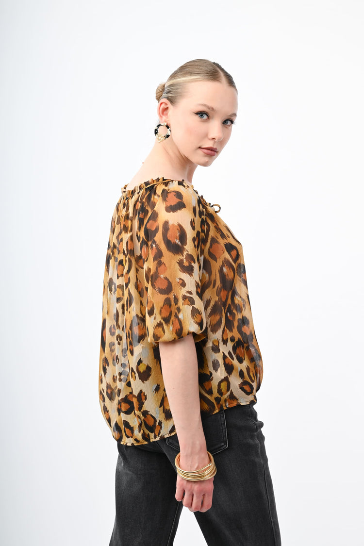 Blusa a stampa leopardata