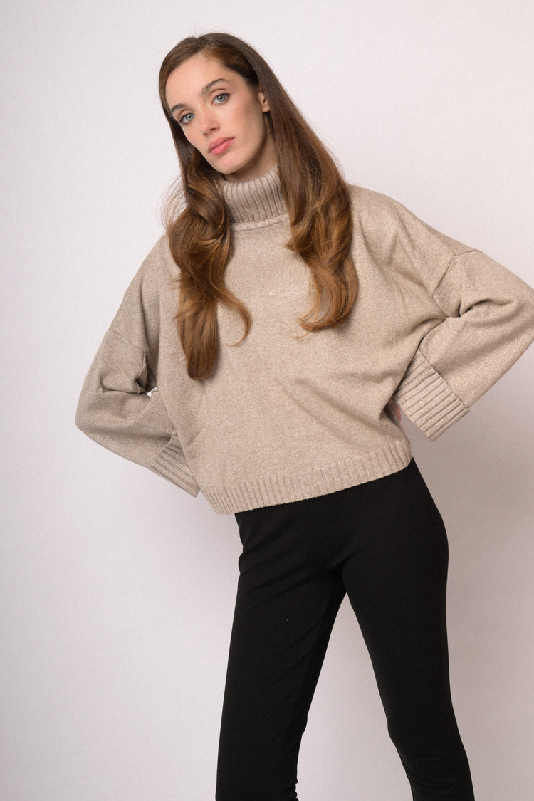 Maglia lurex a collo alto tortora