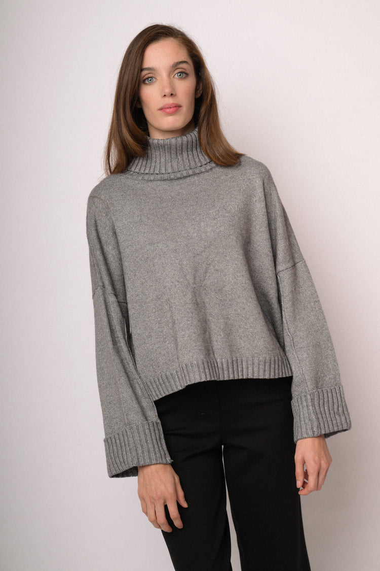 Maglia lurex a collo alto grigia