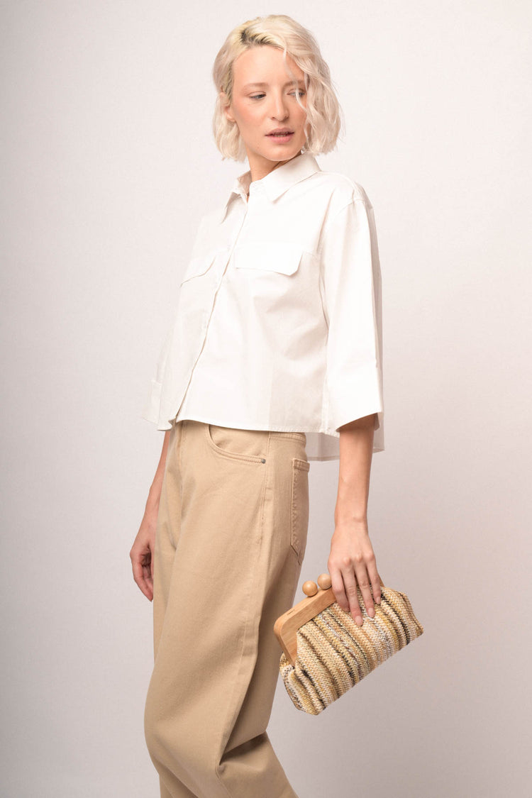 Camicia boxy e crop in cotone bianco
