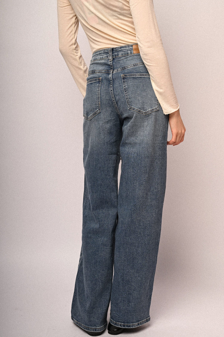 Jeans wide-leg con perle e strass