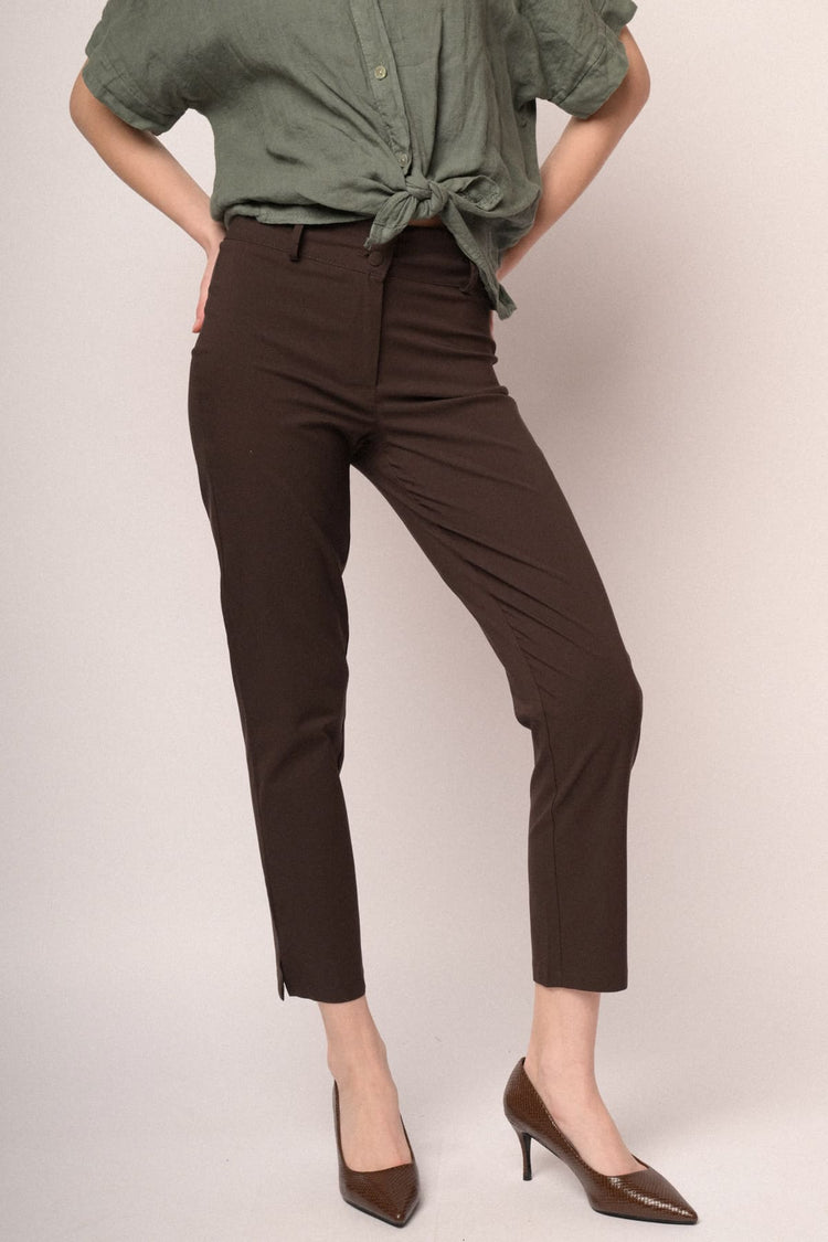 Pantaloni slim-fit misto viscosa cioccolato