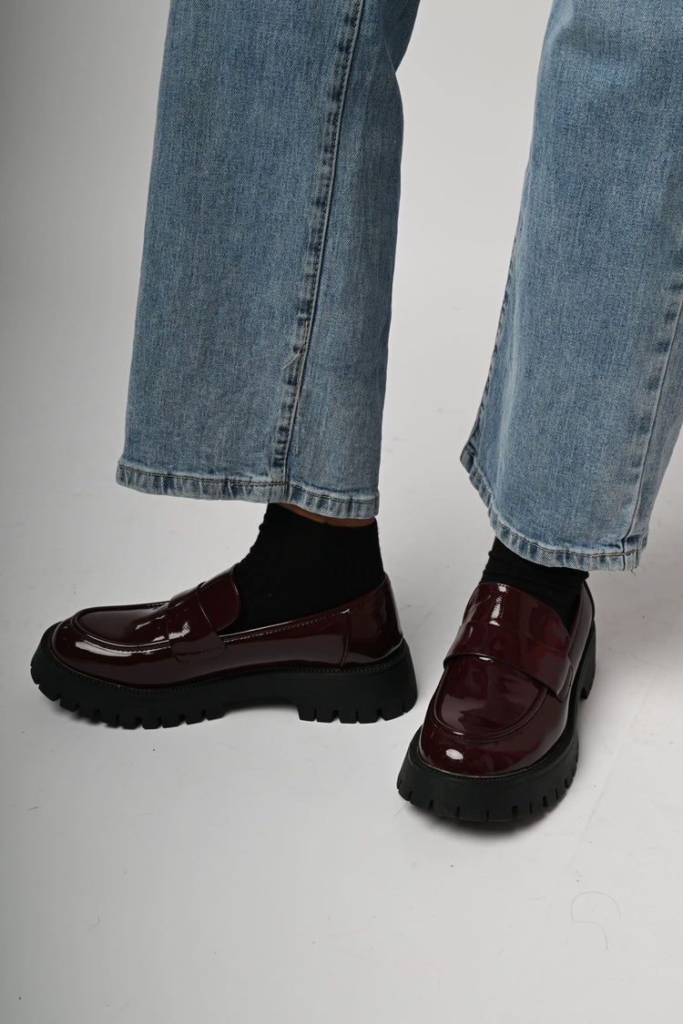 Mocassini in vernice con platform