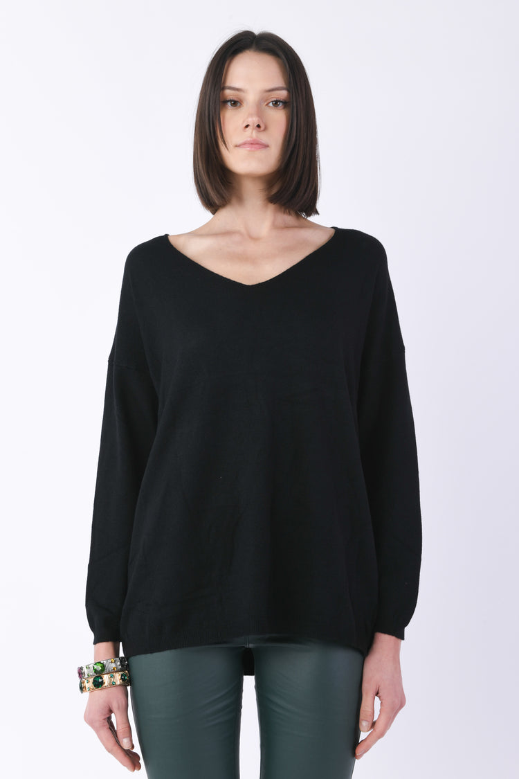 Pull oversize con scollo a V