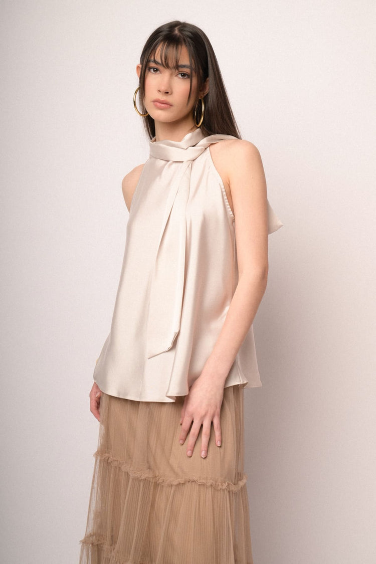 Top in raso con fiocco al collo bianco
