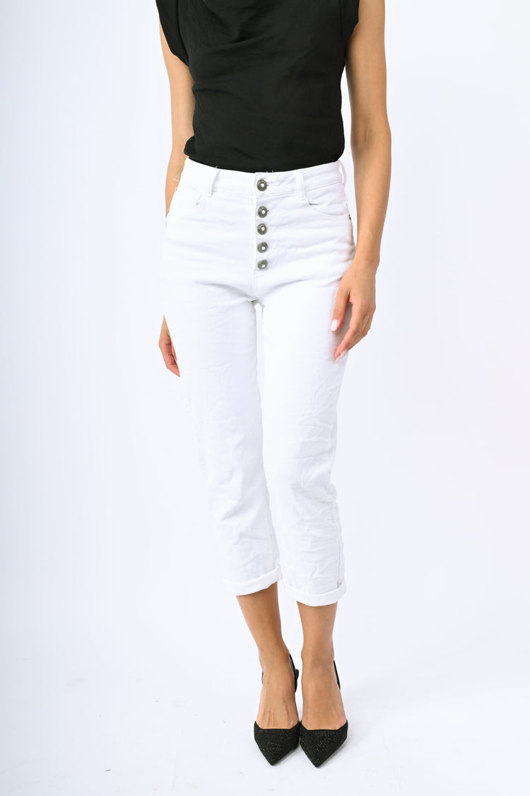 Jeans crop con bottoni