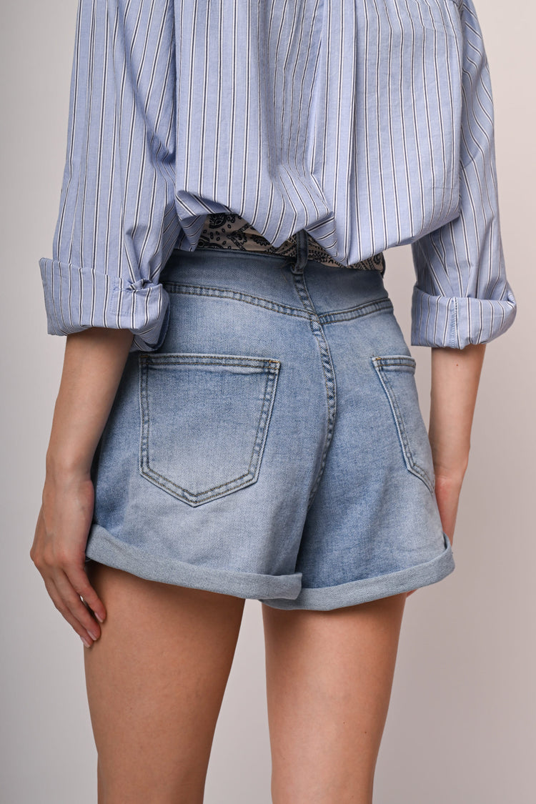 Shorts con denim con cintura-foulard