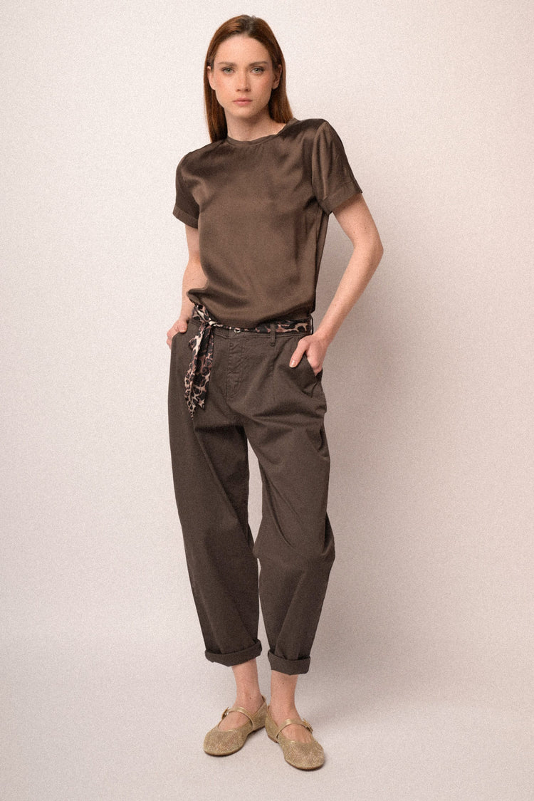 Pantaloni baggy in cotone ebano con cintura-foulard