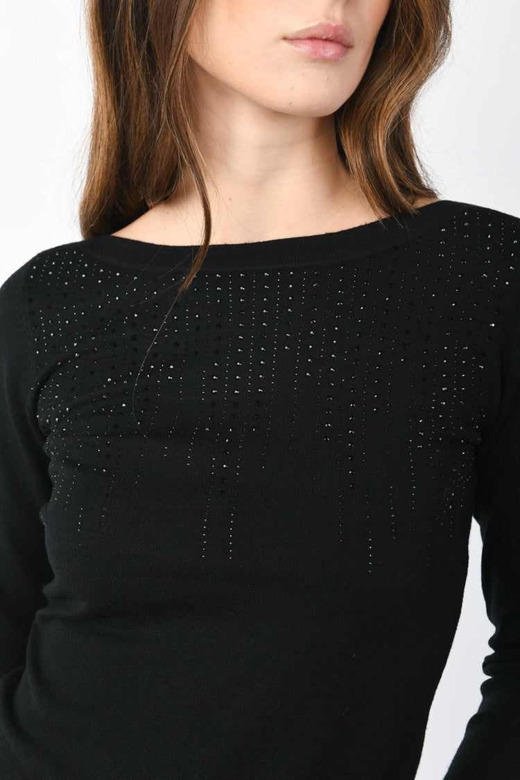 Pull con strass decorativi