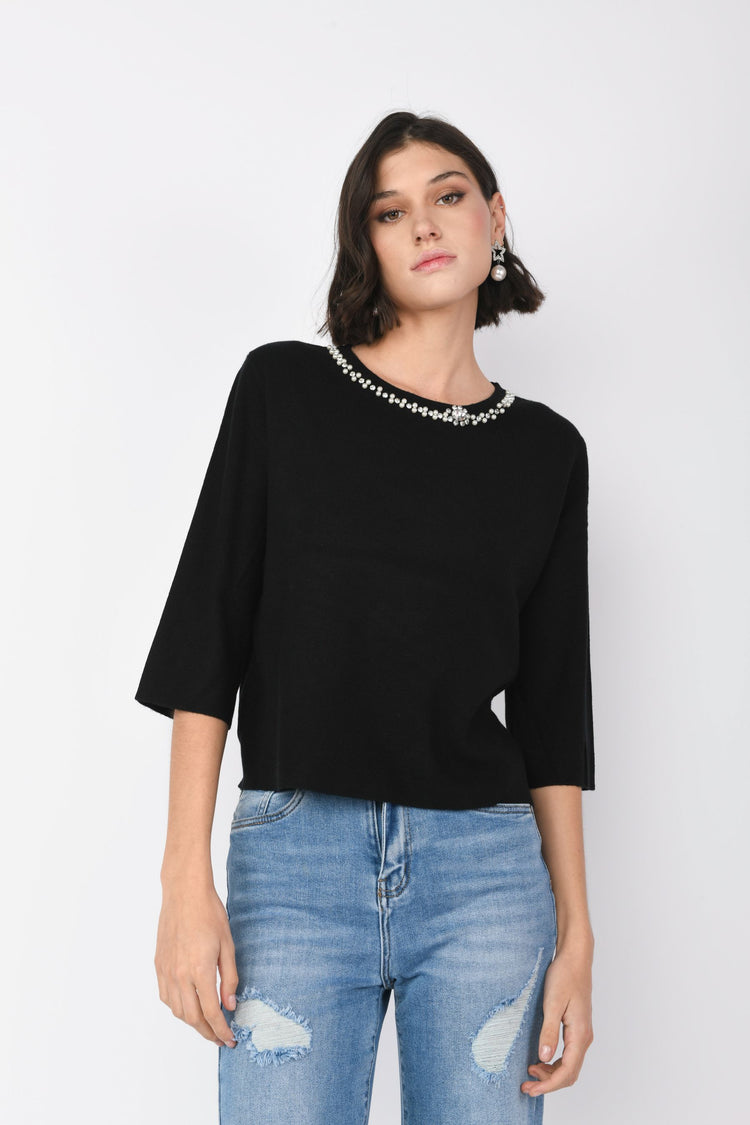 Pull con decorazione gioiello