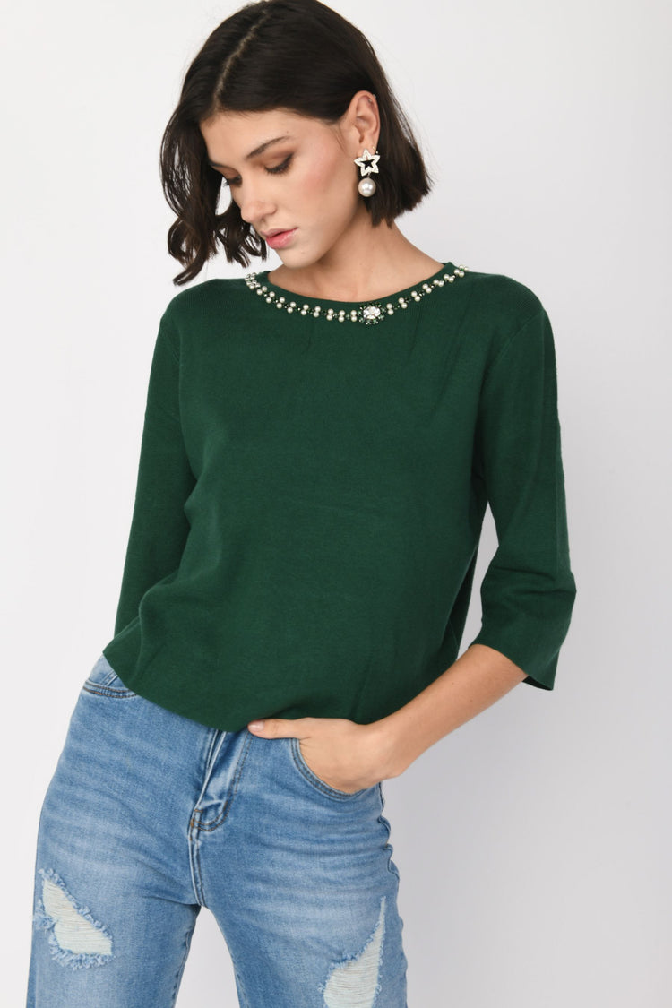 Pull con decorazione gioiello