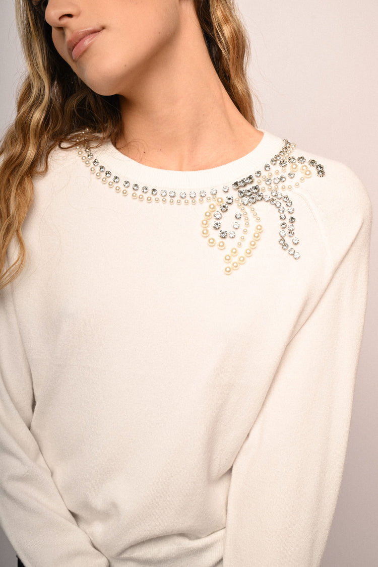 Pull con fiocco in strass e perline