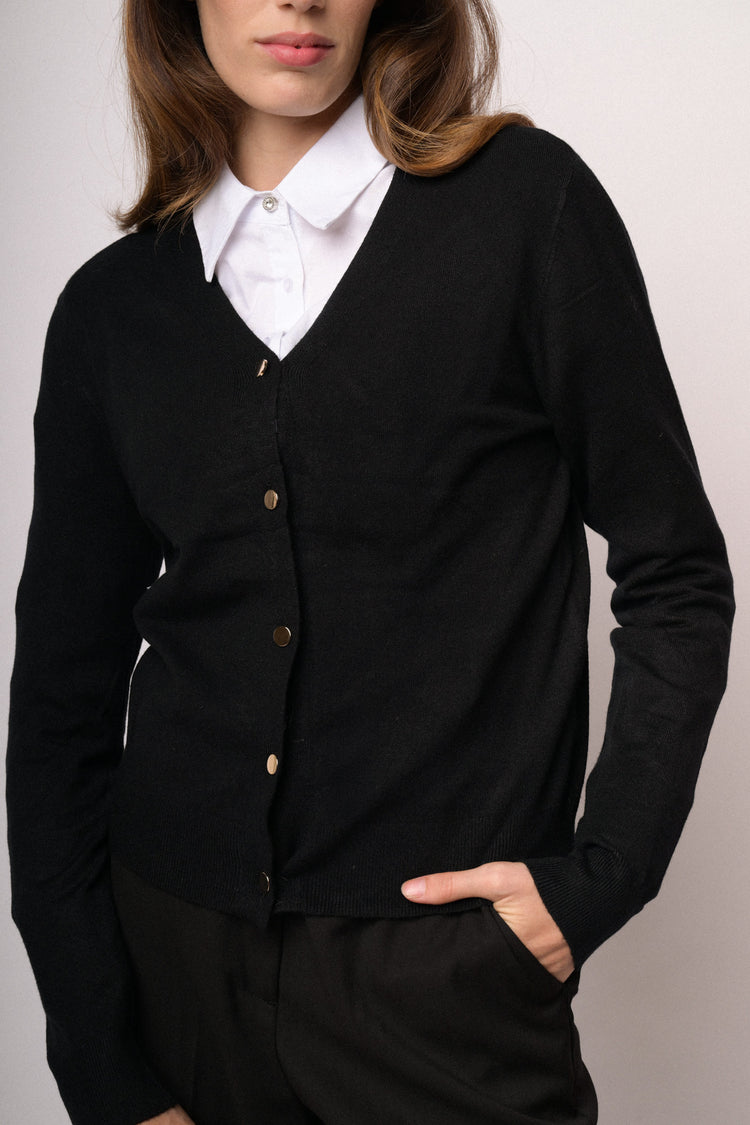 Cardigan nero con bottoni dorati