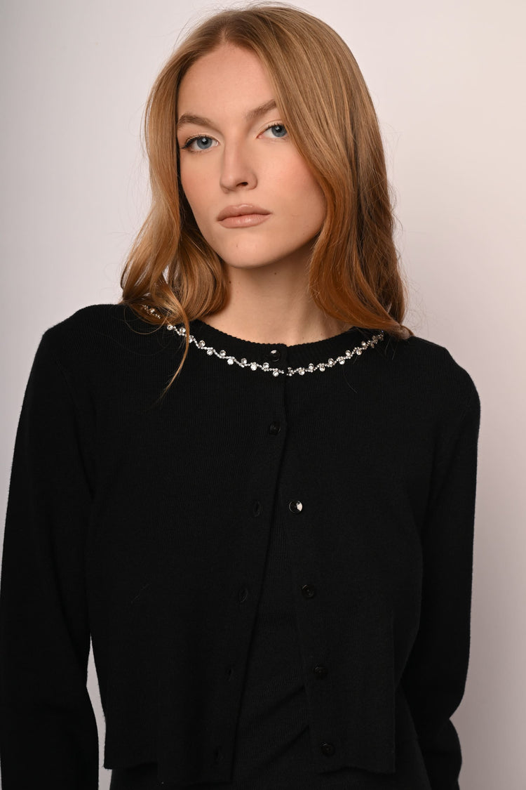 Cardigan con scollo profilato in strass