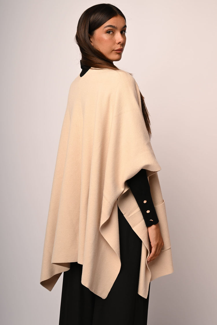 Mantella con tasche