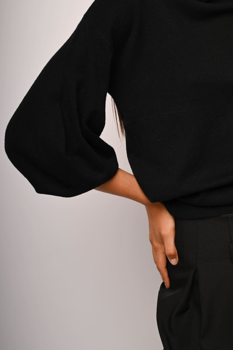 Pull con maniche crop a sbuffo