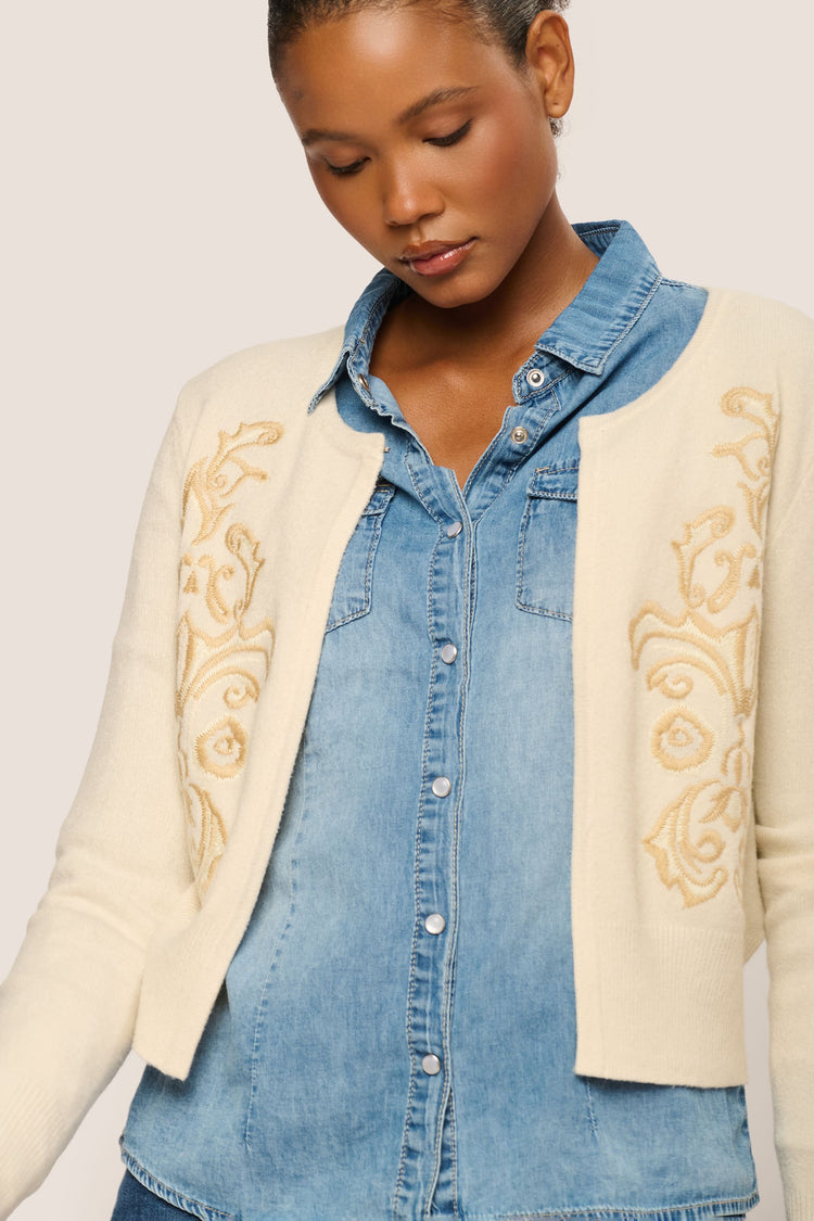 Cardigan con ricami