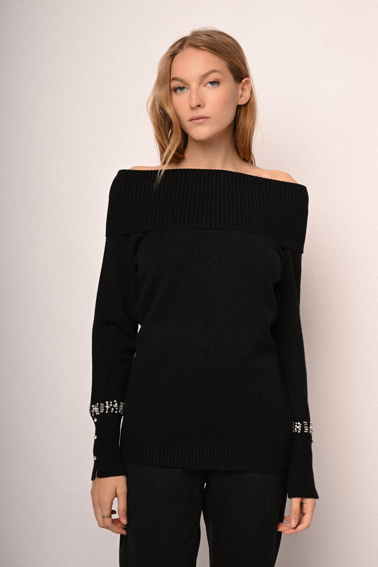 Pull con spalle scoperte e strass