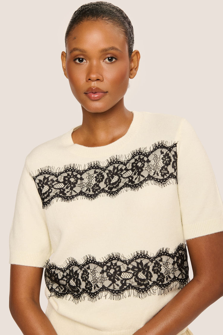 Pull a mezze maniche con pizzo