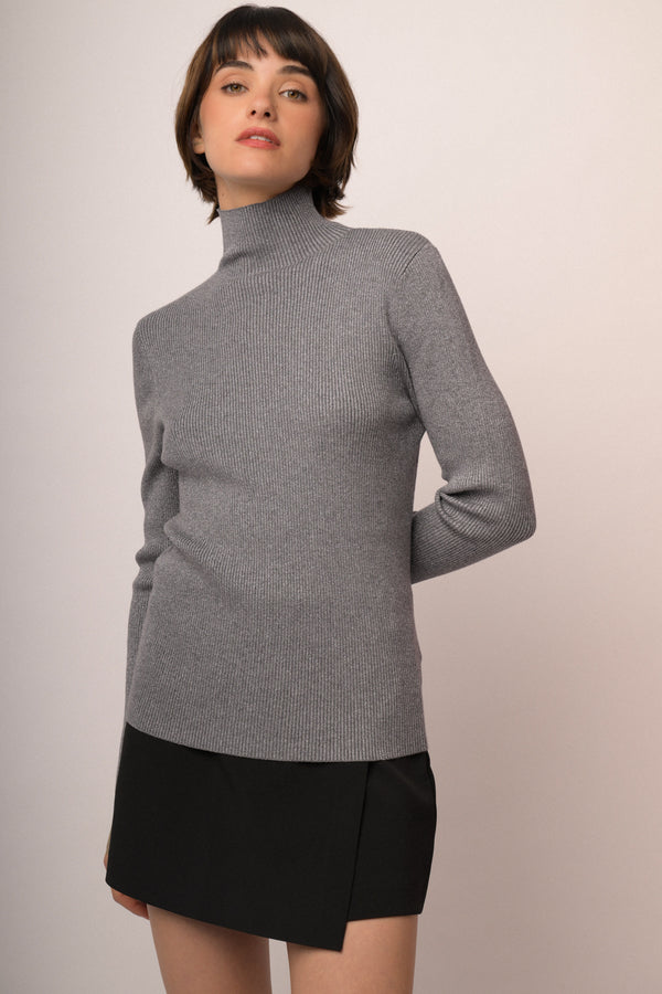 Maglia lupetto con bottoni manica lurex