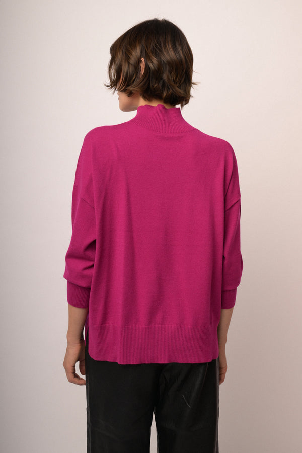 Maglia over collo alto