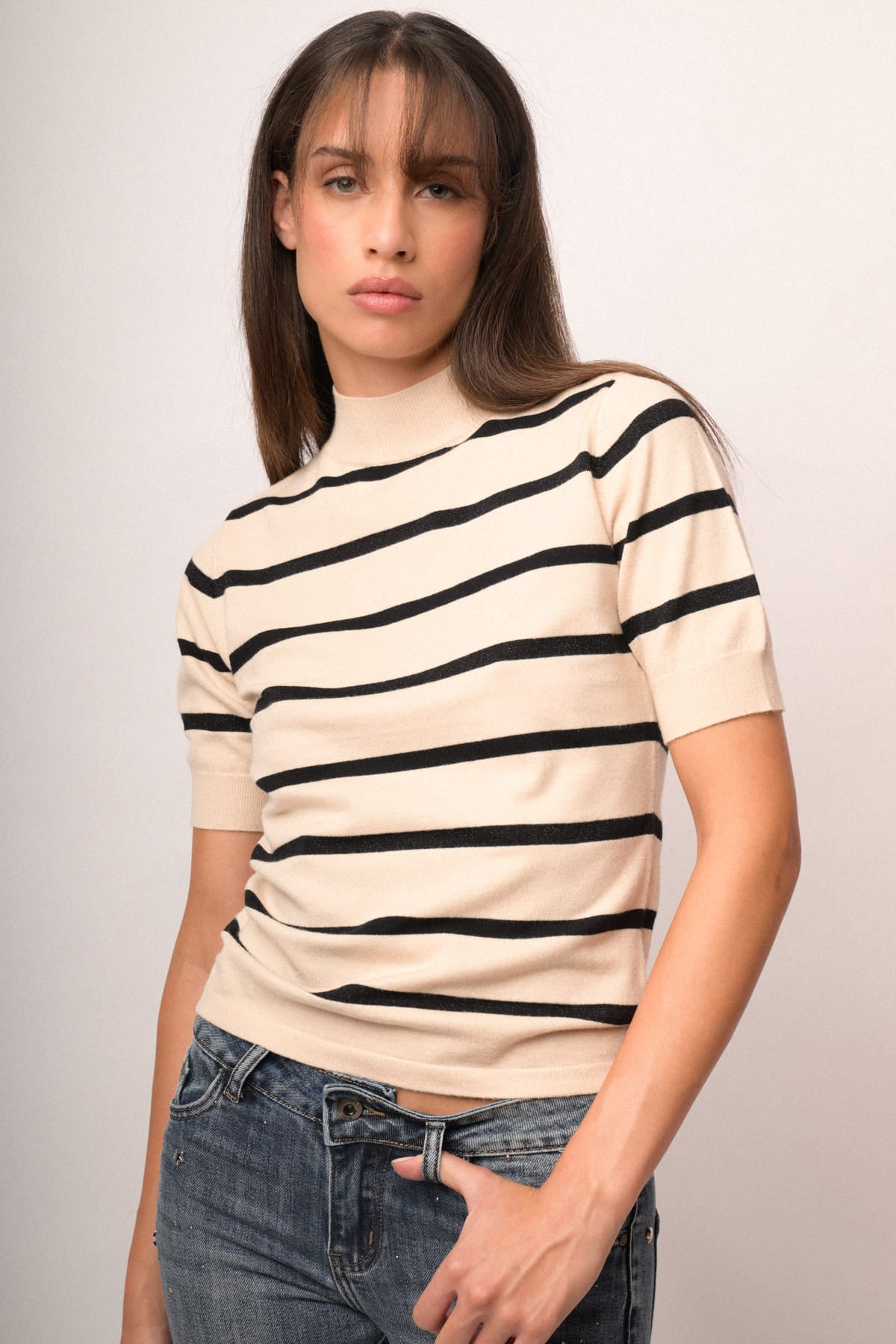 VG26224FABE-26_2_2