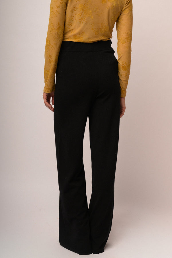 Pantaloni palazzo con tasche