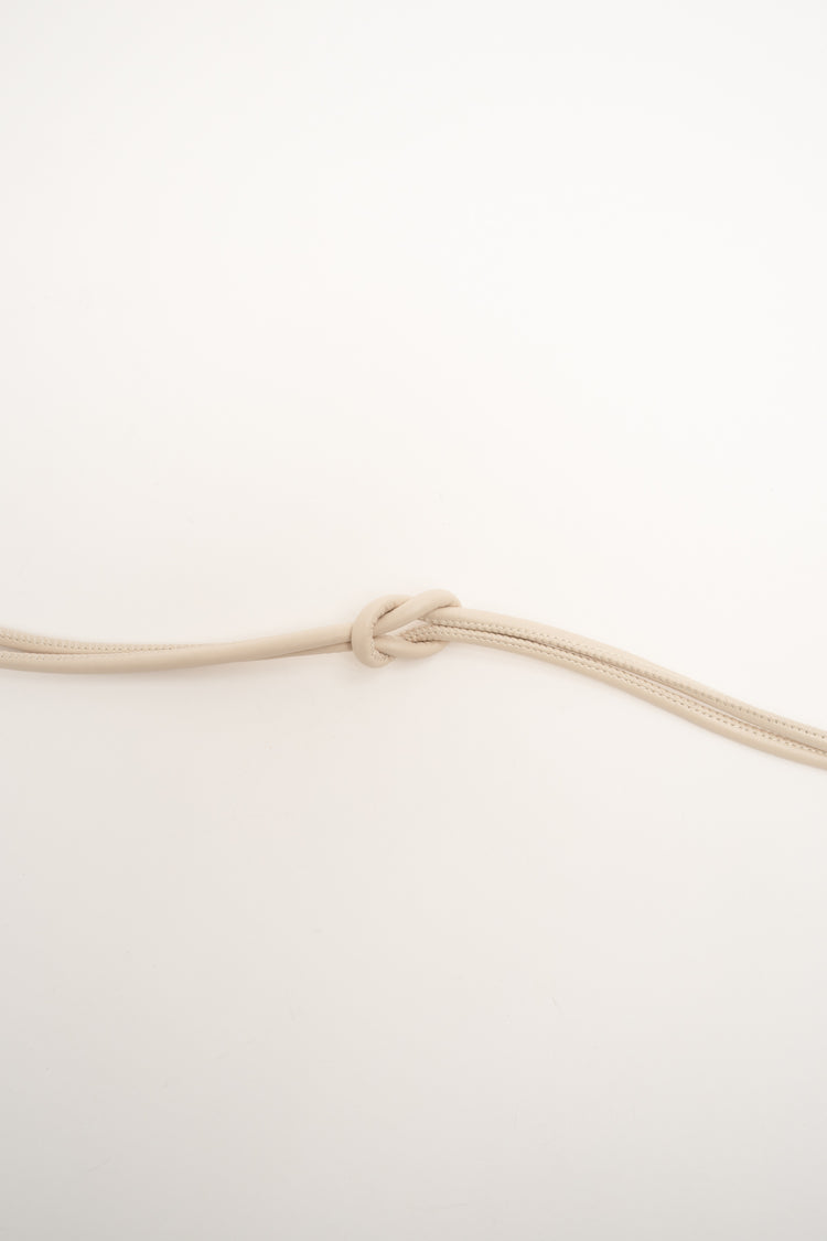 Cintura con nodo