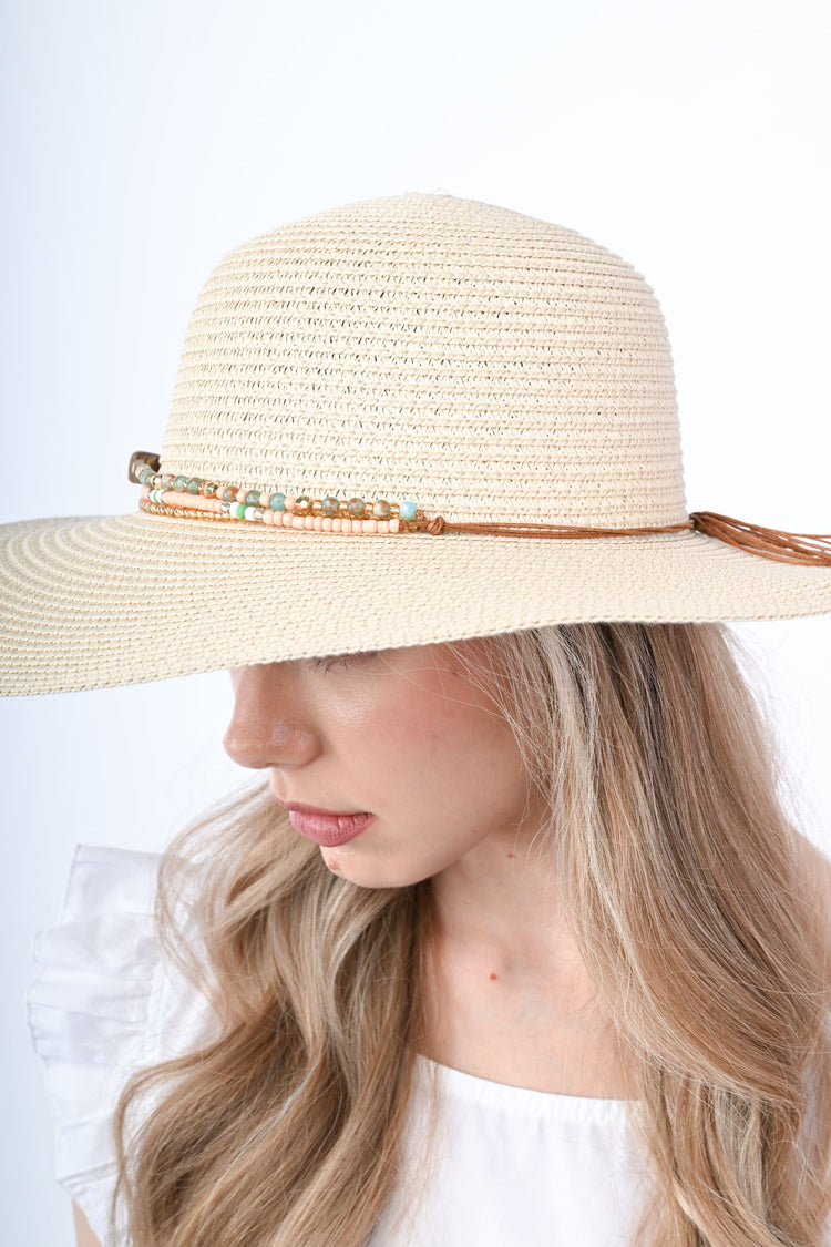 Cappello boho in rafia