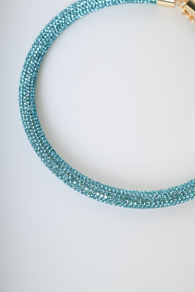 Collana rigida con strass