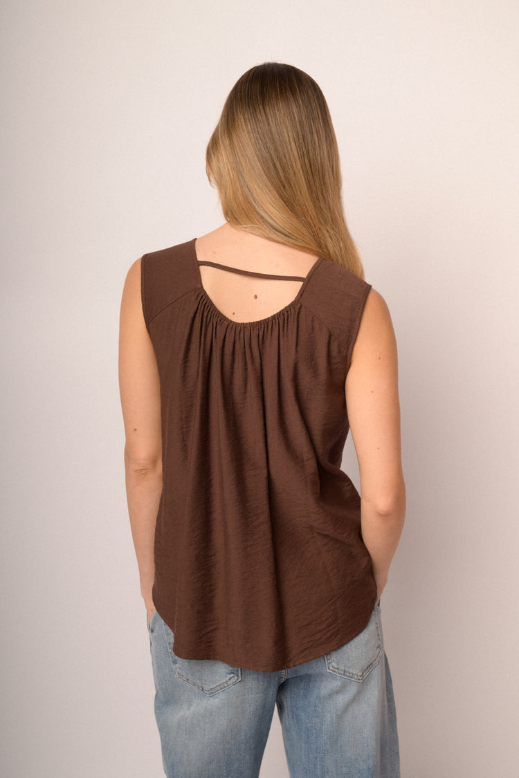 Top basic con drappeggi cioccolato