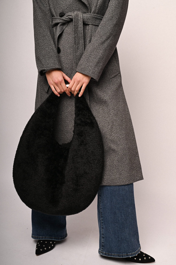 Borsa hobo in faux fur