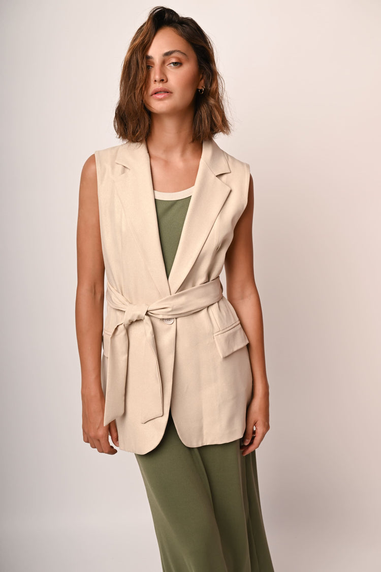 Gilet con cintura