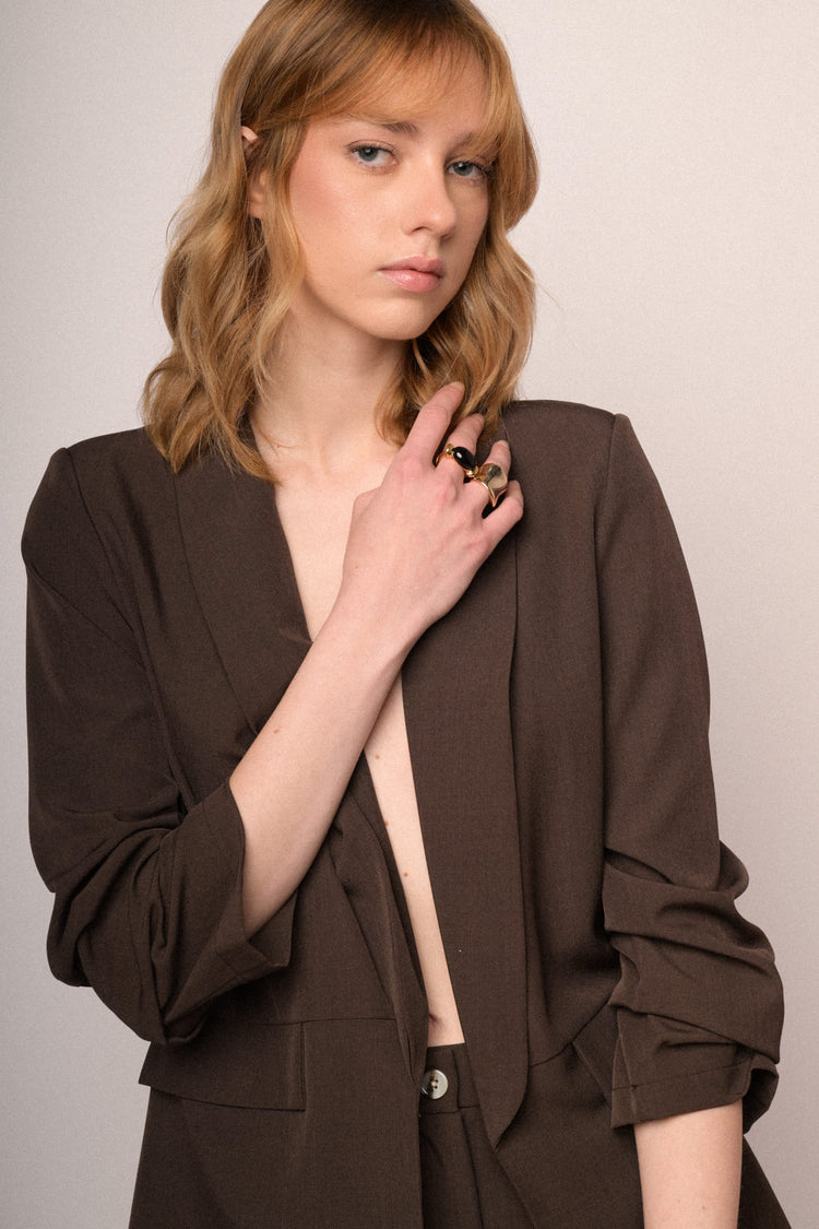 Giacca con manica arricciata