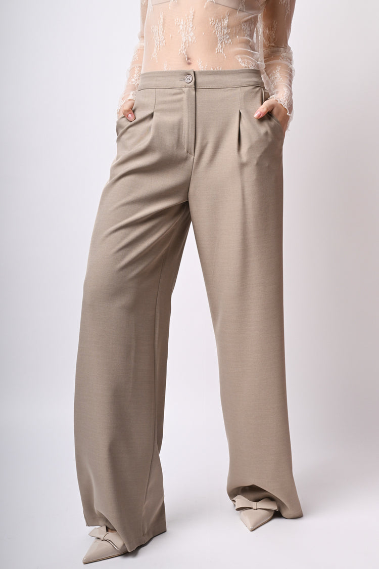 Pantaloni palazzo con tasche sul retro