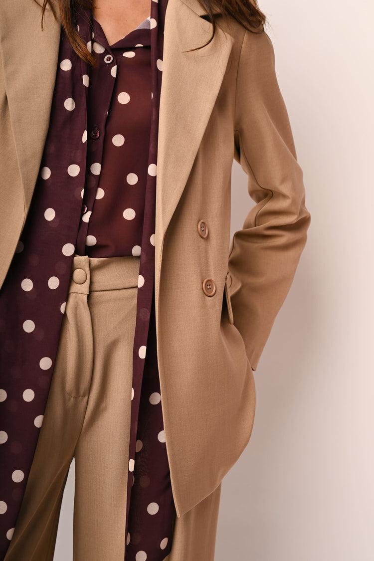 Blazer oversize effetto doppiopetto