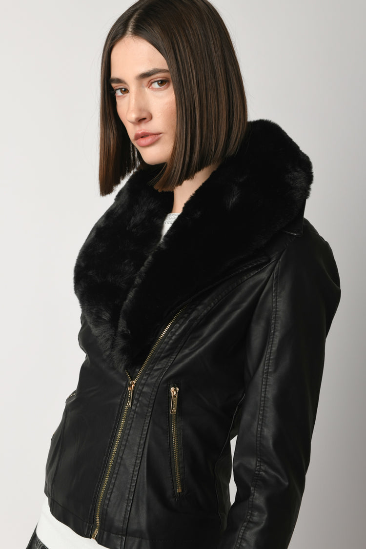 Giacca in similpelle e faux fur
